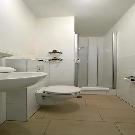 Apartment Flat Helmut With Sauna And Pool